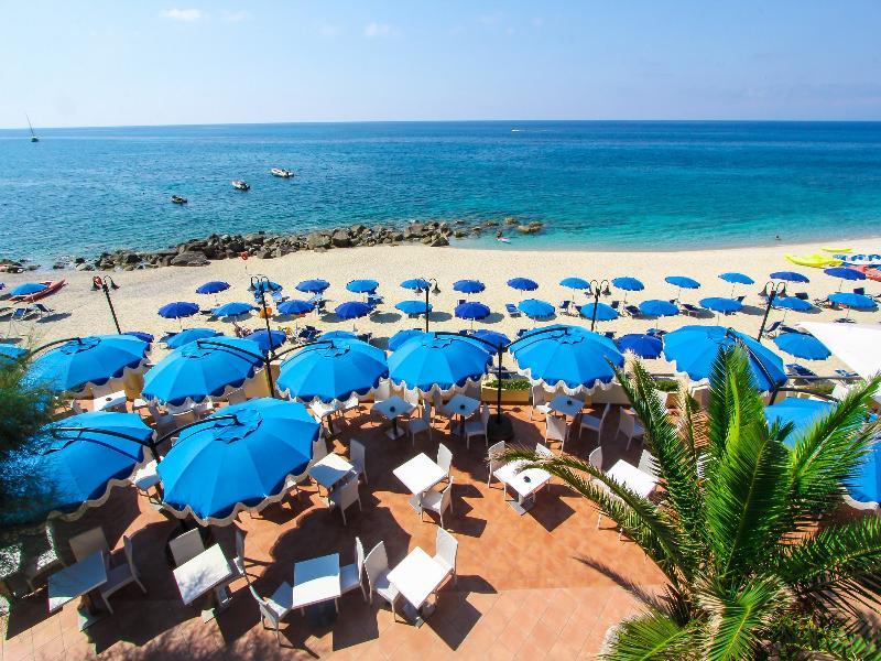 Villaggio Hotel Lido San Giuseppe Briatico Bagian luar foto