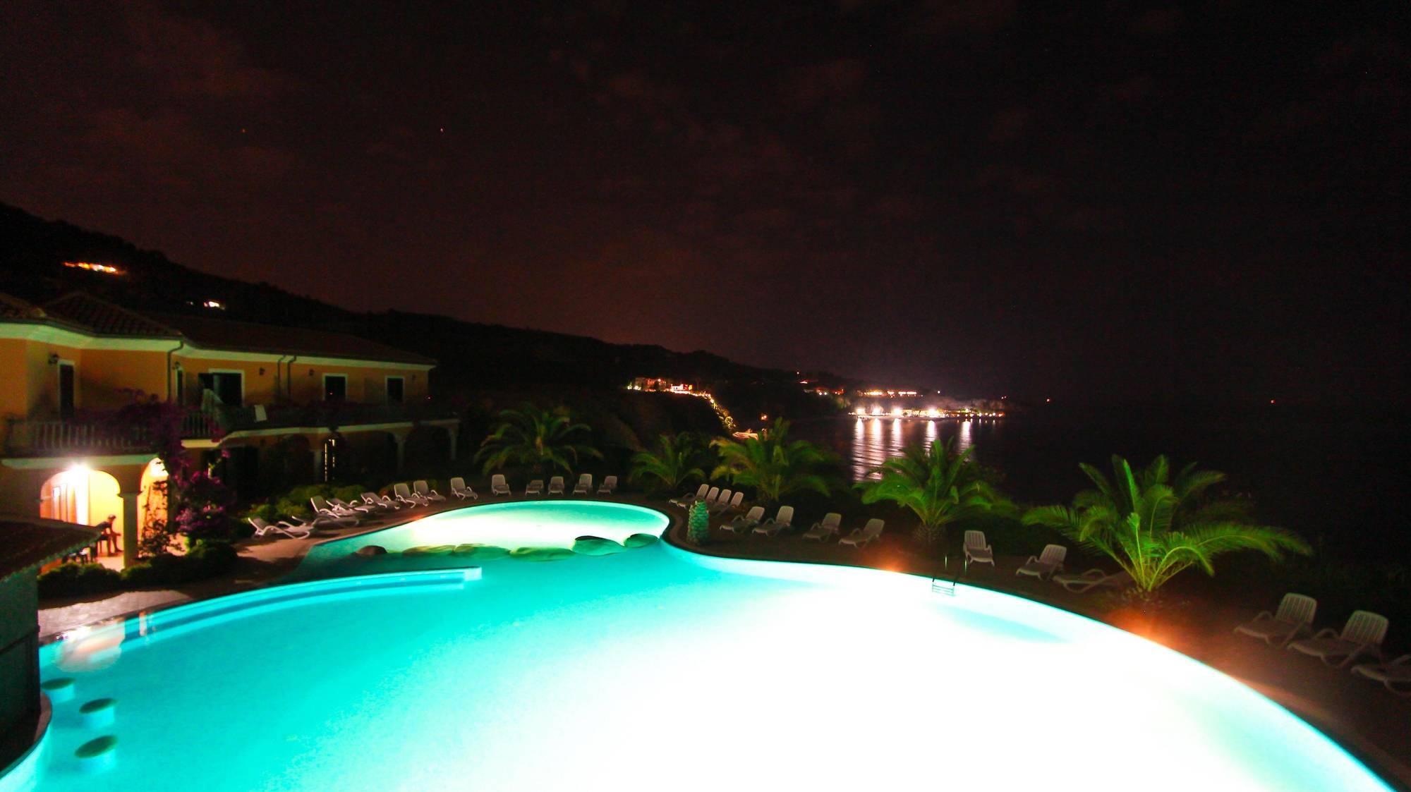 Villaggio Hotel Lido San Giuseppe Briatico Bagian luar foto